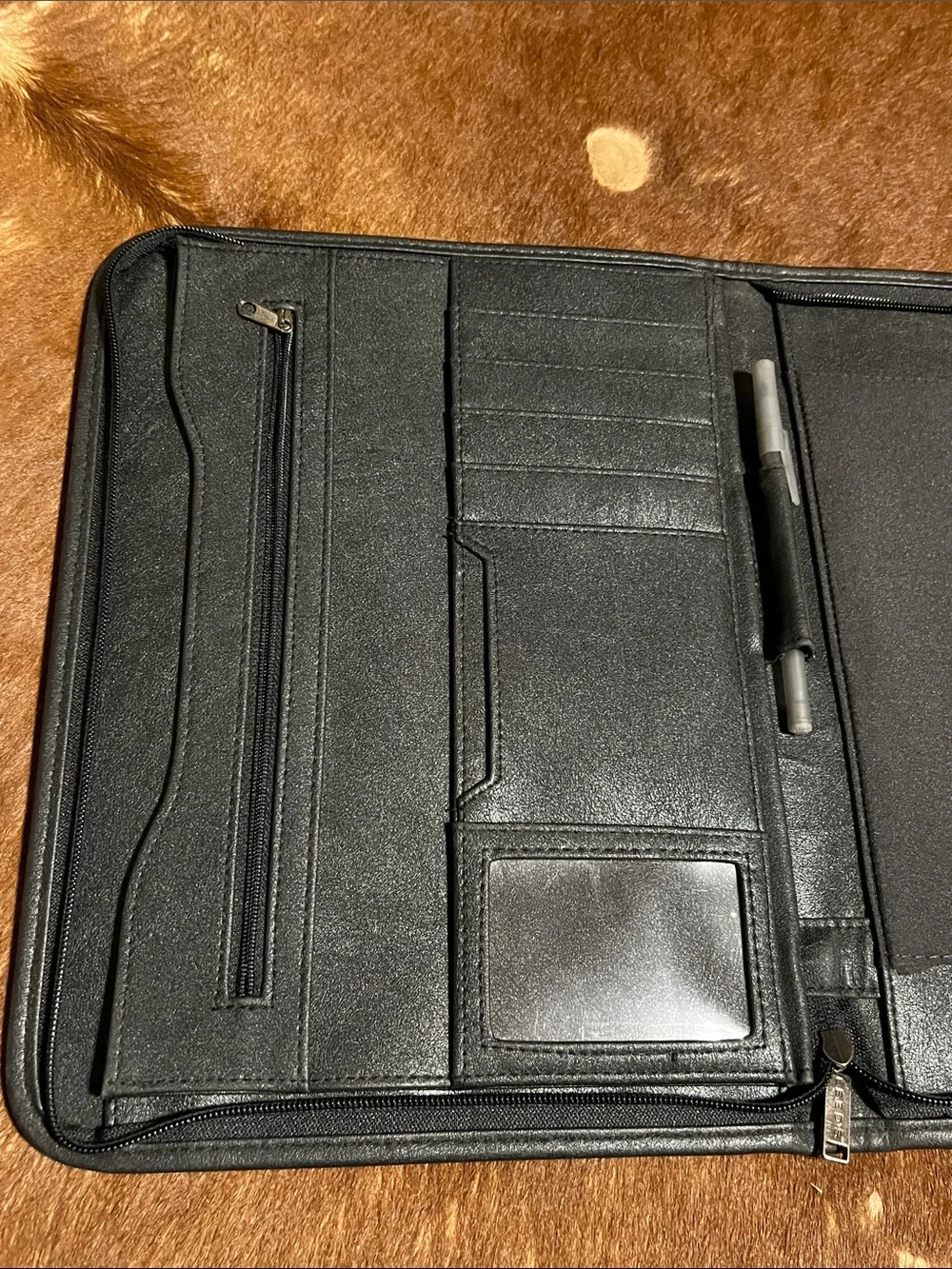 Boston Scientific Scimed Leeds Black Faux Leather Zip Around Organizer Portfolio